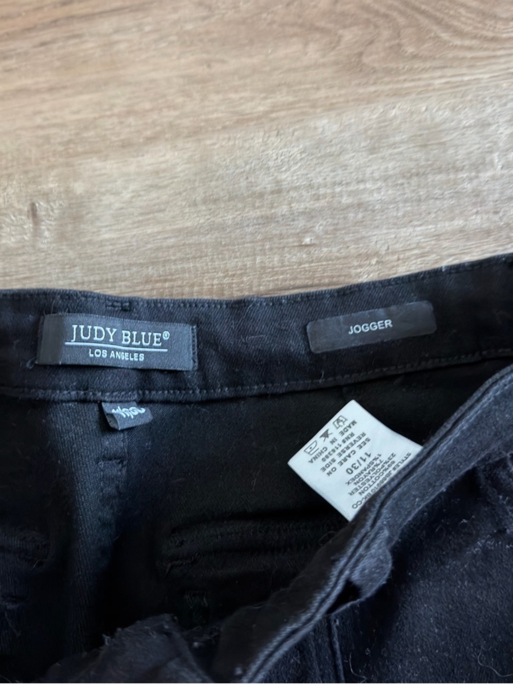 Judy Blue Harper High Rise Black Cargo Jogger Pants Size 11/30 Women’s - Picture 7 of 8